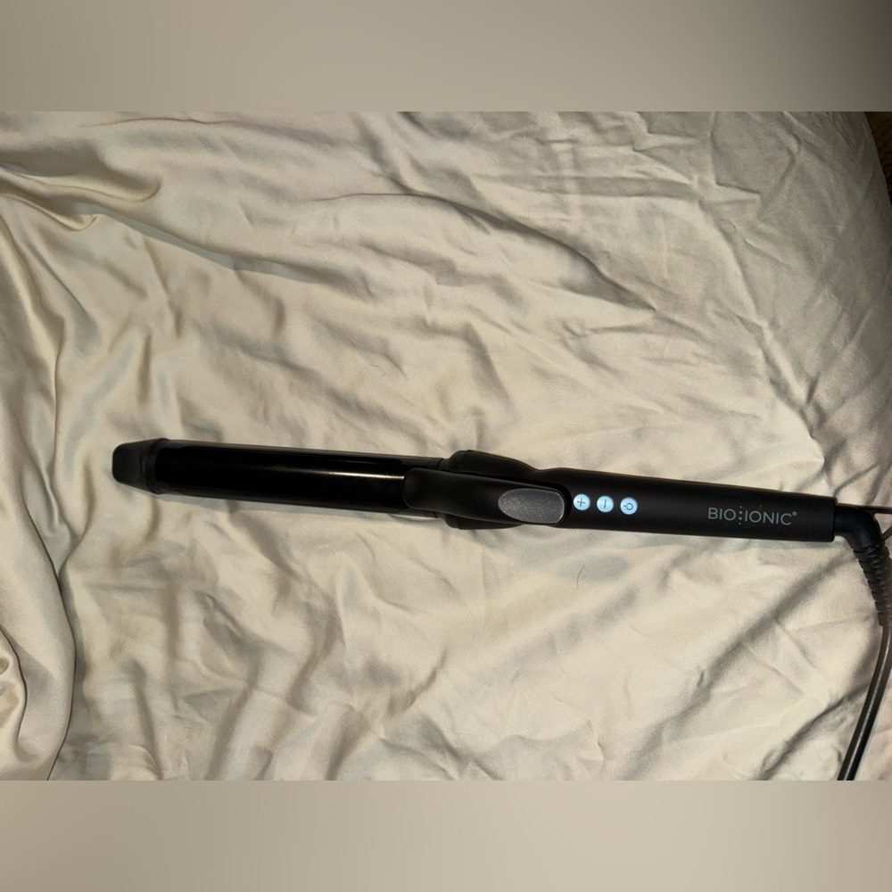 Bio Ionic Black Curling Iron